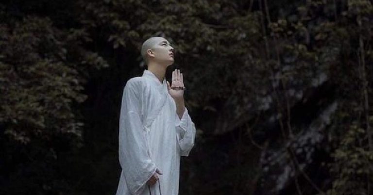 04. Hồng trần vạn lối hãy làm giàu cuộc sống của chúng ta với lòng biết ơn