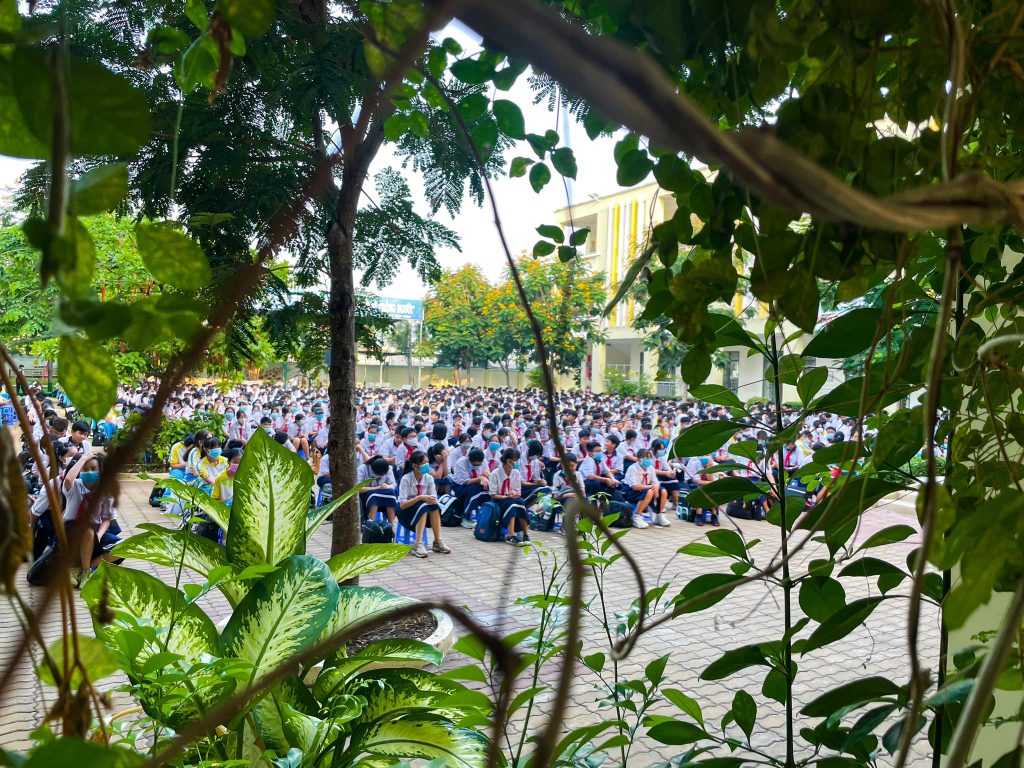 Buoi chia se tai THCS Nguyễn Thị Hương 04