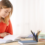 Nhớ lâu không quên nhờ ôn tập lặp lại cách quãng