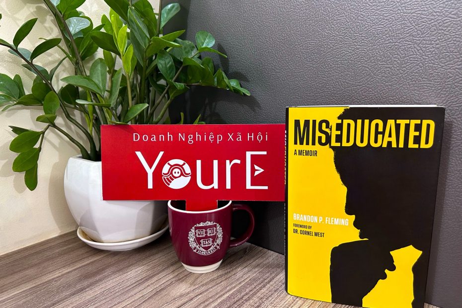 Books That Empower Educators | Cuốn #14 – Miseducated: A Memoir